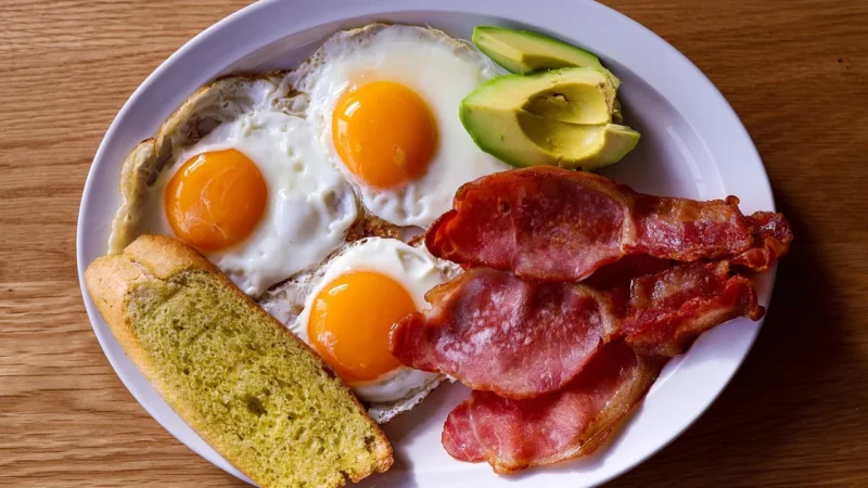 Czy dieta keto jest skuteczną metodą redukcji wagi?