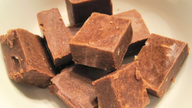 Krówka Opatowska Mleczna Kuferek 400g Osm Opatów