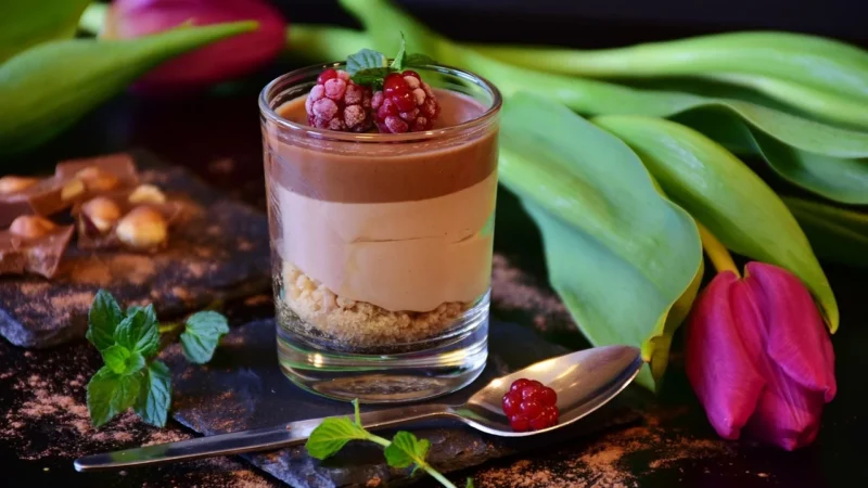 Real Foods Krem Biała Czekolada z Orzechami Bez Cukru 500g