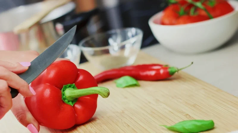 Star Tigullio Peperoni i orzechy włoskie – Pesto, sos do makaronu 190g